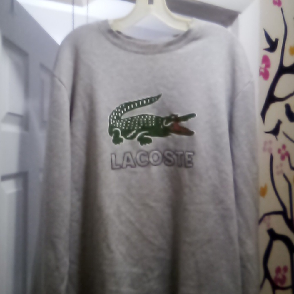 Lacoste Sweatshirt